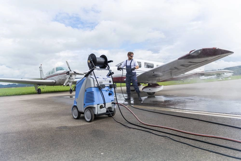 blog page cleaning equipment suppliers in dubai